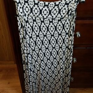Maxi fold over skirt size medium